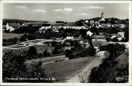 Ak Bonndorf im Schwarzwald, Ortsansicht mit Kirche