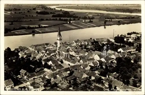 Ak Hofkirchen in Niederbayern, Fliegeraufnahme der Stadt