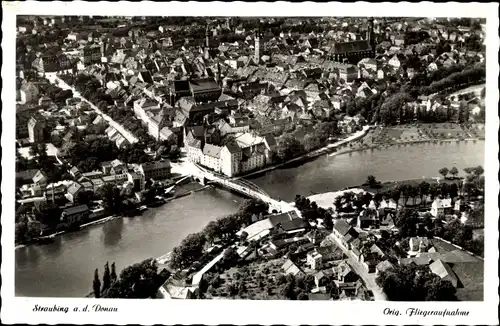 Ak Straubing an der Donau Niederbayern, Fliegeraufnahme der Stadt