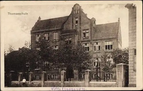 Ak Soest in Nordrhein Westfalen, Thomaeschule, Straßenansicht