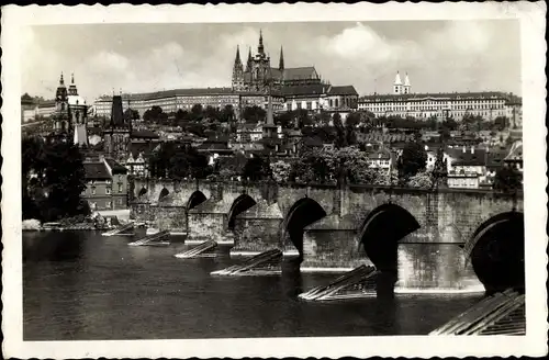 Ak Praha Prag Tschechien, Hradčany Hradschin, Karlsbrücke