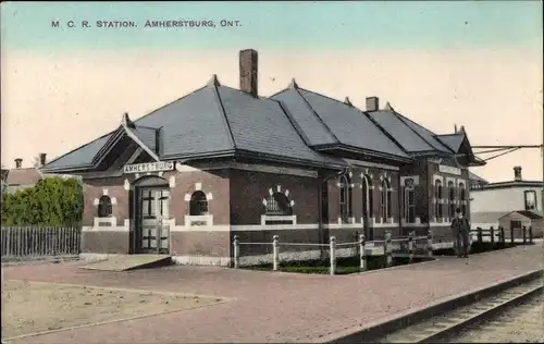 Ak Amherstburg Ontario Kanada, Bahnhof, Gleisseite