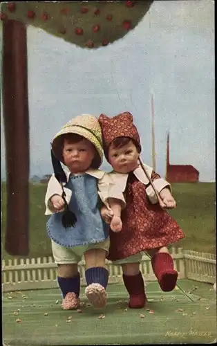 Ak Käthe Kruse Puppen, marschierend