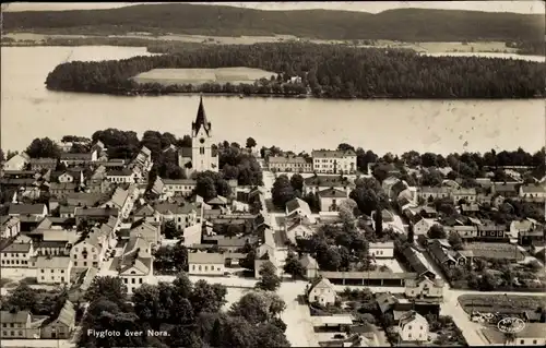 Ak Nora Schweden, Luftbild der Stadt