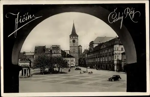 Ak Jičín Jitschin Region Königgrätz, Durchblick zum Marktplatz