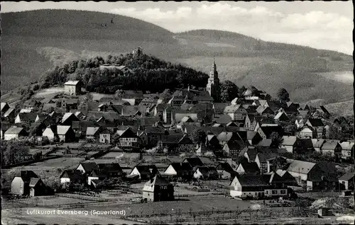 Ak Eversberg Meschede im Sauerland, Totalansicht