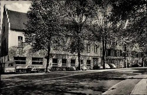 Ak Lübbecke in Westfalen, Hotel Holland-Moritz, Haus am Bierbrunnen