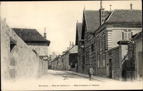 Ak Gouvieux Oise, Rue de Chantilly, Bibliothek und Kinderkrippe