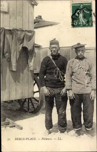 Ak Berck Beach Pas de Calais, Fischer