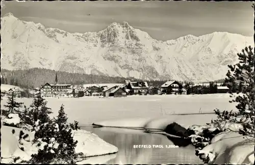 Ak Seefeld in Tirol, Panorama vom Ort, Winter