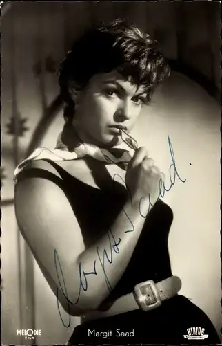 Ak Schauspielerin Margit Saad, Portrait, Autogramm