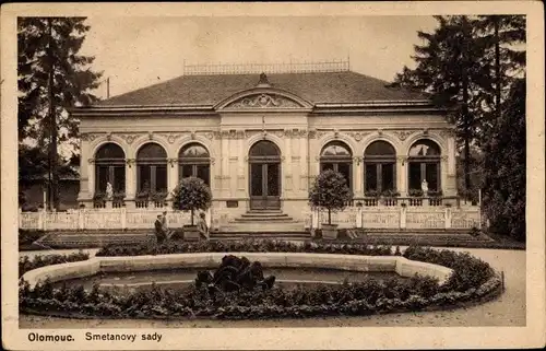 Ak Olomouc Olmütz Stadt, Villa, Garten, Teich