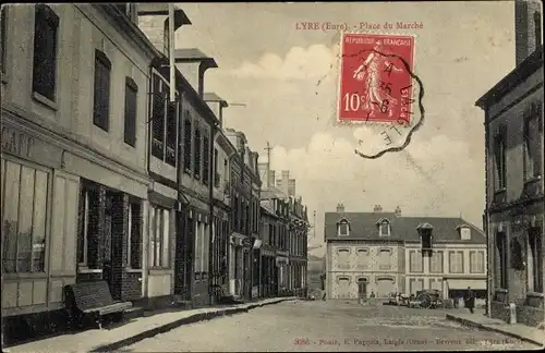 Ak Lyre Eure, Place du Marché