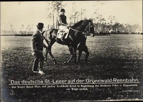 Ak Berlin Wilmersdorf Grunewald, Rennbahn, Sieger Royal Blue, Jockey Archibald, St. Leger Rennen