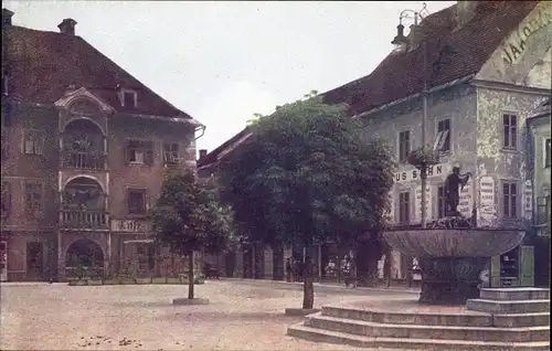 Ak Sankt Veit an der Glan Kärnten, Platz mit Brunnen