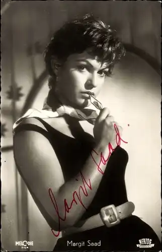 Ak Schauspielerin Margit Saad, Portrait, Autogramm