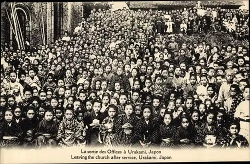 Ak Urakami Japan, La Sortie des Offices, Leaving the Church after Service, Verlassen der Kirche