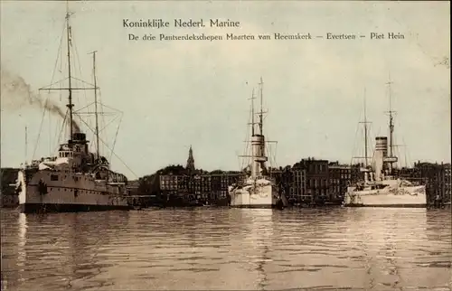 Ak Niederländisches Kriegsschiff, Hr.Ms. Piet Hein, Maarten van Heemskerk, Evertsen, Pantserdekschip