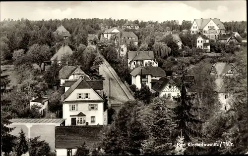 Ak Bad Klosterlausnitz in Thüringen, Totalansicht der Ortschaft, Häuser