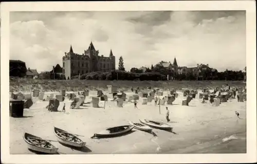 Ak Ostseebad Zinnowitz auf Usedom, Strand, Boote, Strandkörbe