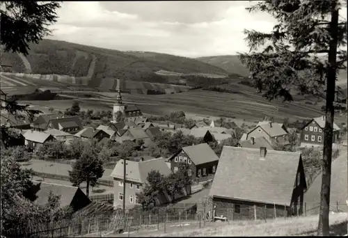 Ak Meura im Thüringer Wald, Blick über den Ort, Kirche