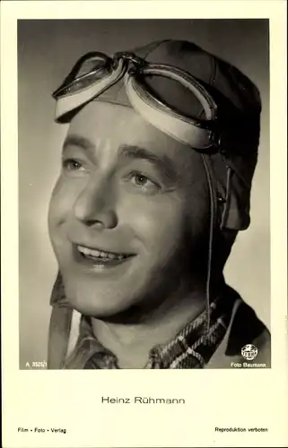 Ak Schauspieler Heinz Rühmann, Portrait, Fliegerbrille