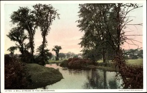 Ak Massachusetts USA, ein Mill Stream in den Berkshires
