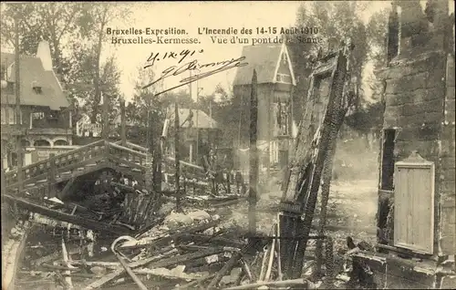 Ak Bruxelles Brüssel, Exposition 1910, L'Incendie des 14-15 Aout 1910