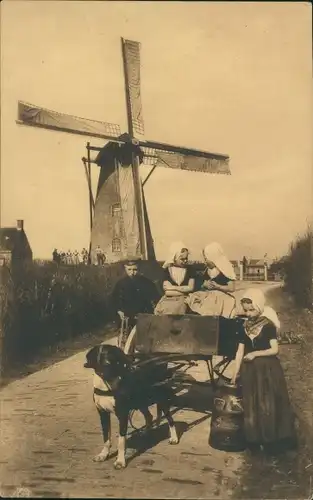 Ak Walcheren Zeeland, Windmühle, Milchkarren, Trachten, Hundekarren