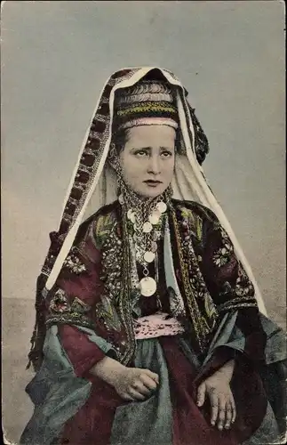 Ak Bethlehem Palästina, Junge Frau in Volkstracht, Portrait