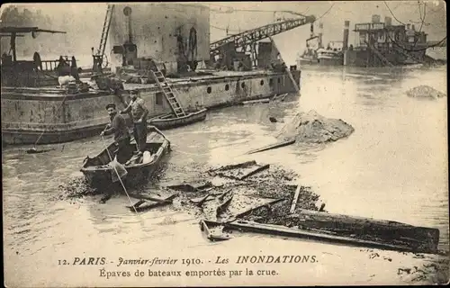 Ak Paris IV, Inondations Janvier 1910, Épaves de Bateaux emportés par la Crue