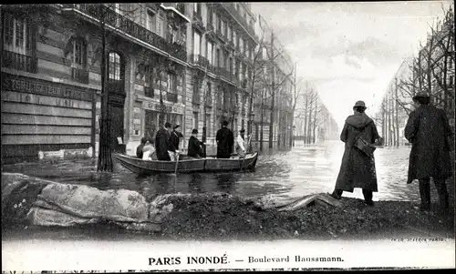 Ak Paris IX, Inondations de Janvier 1910, Boulevard Haussmann