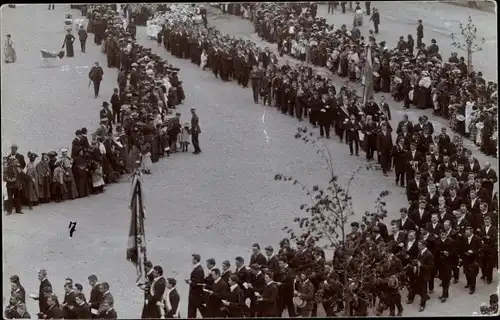 Foto Ak Erfurt in Thüringen, Festzug