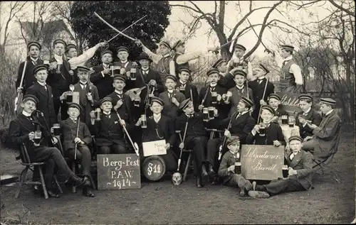 Studentika Foto Ak Wunstorf in Niedersachsen, Bergfest P. A. W. 1914, Liliputaner-Bund
