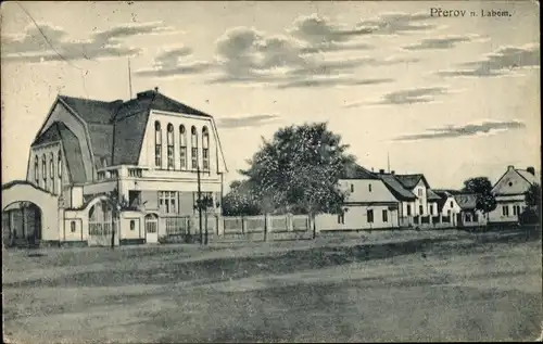 Ak Přerov nad Labem Prerow Elbe Mittelböhmen, Straßenpartie, Gebäude