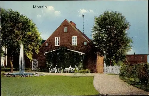 Ak Mosina Mössin Pommern, Wohnhaus, Garten