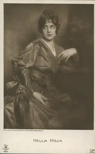 Ak Schauspielerin Hella Moja, Portrait