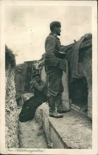 Ak Deutsche Soldaten in Uniformen, Schützengraben, I WK