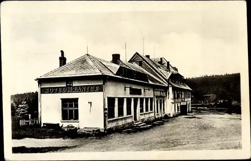 Ak Moldava Moldau Reg. Aussig, Vzlet, Hotel Hranice, Außenansicht