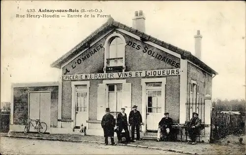 CPA Aulnay sous Bois Seine Saint Denis, Rue Henry Houdin, A l'Ombrage des Solidaires, Epicerie