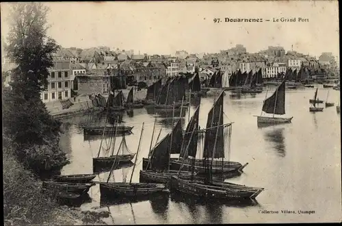 Ak Douarnenez Finistère, Le Grand Port, Boote