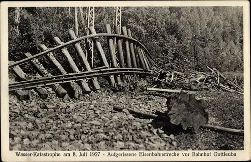 Ak Bad Gottleuba in Sachsen, Wasser-Katastrophe 8. Juli 1927, Aufgerissene Eisenbahnstrecke
