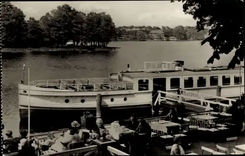 Ak Fangschleuse Grünheide in der Mark, HO-Gaststätte Seeblick, Schiff