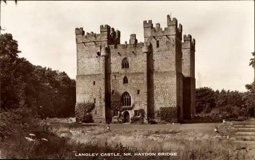 Ak Hexham North East England, Langley Castle