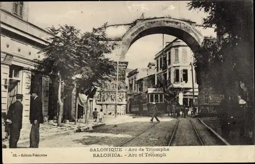 Ak Thessaloniki Griechenland, Arc de Triomphe, Straßenbahn