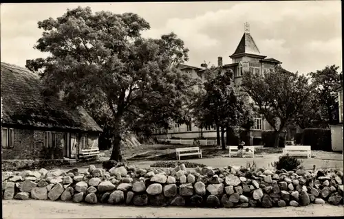 Ak Ostseebad Göhren auf Rügen, Poststraße