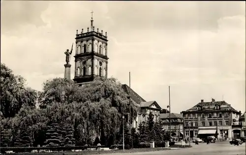 Ak Neustrelitz in Mecklenburg, Marktplatz