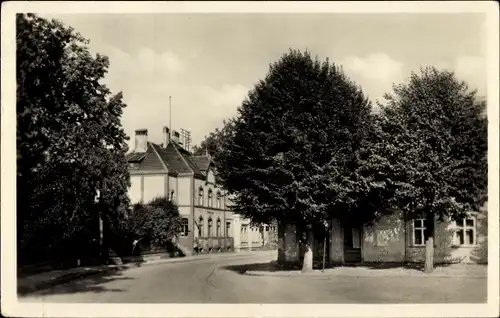 Ak Friesack in der Mark, Postamt, Straße