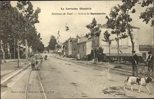 Ak Dommartin les Toul Meurthe et Moselle, Avenue