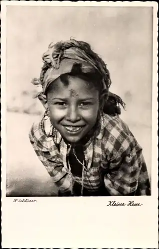 Foto Kinderportrait, Kleine Hexe, Foto H. Schlösser